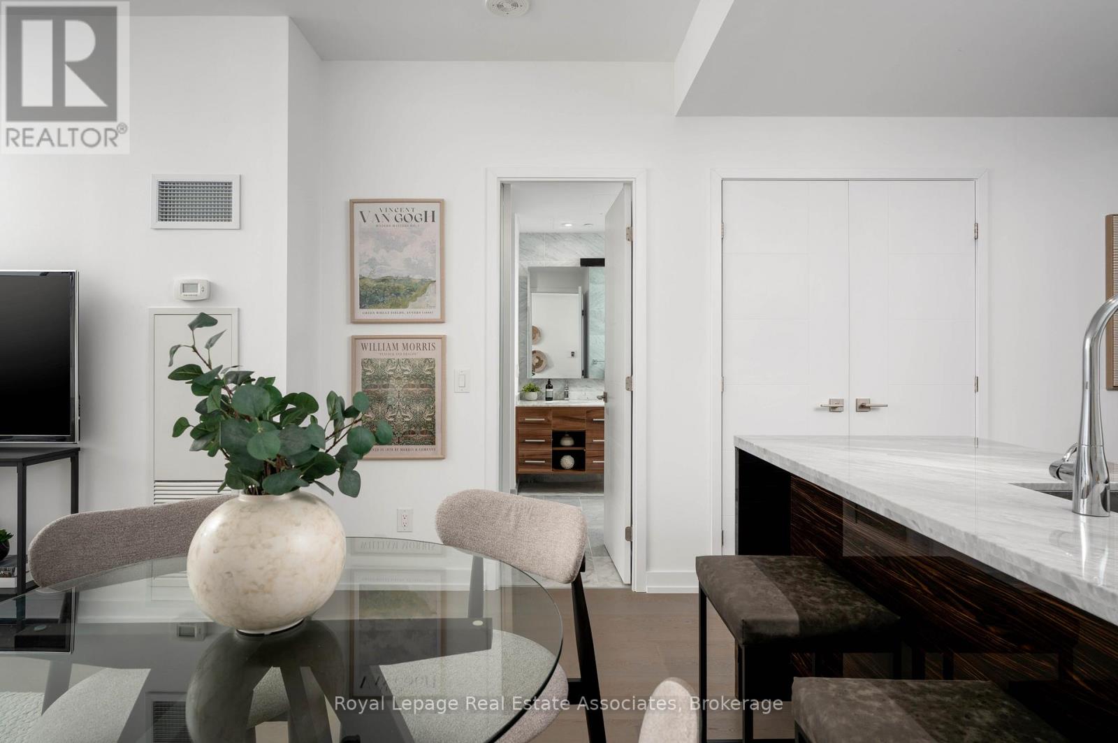 3706 - 488 University Avenue, Toronto, Ontario  L6H 3V8 - Photo 13 - C12762208