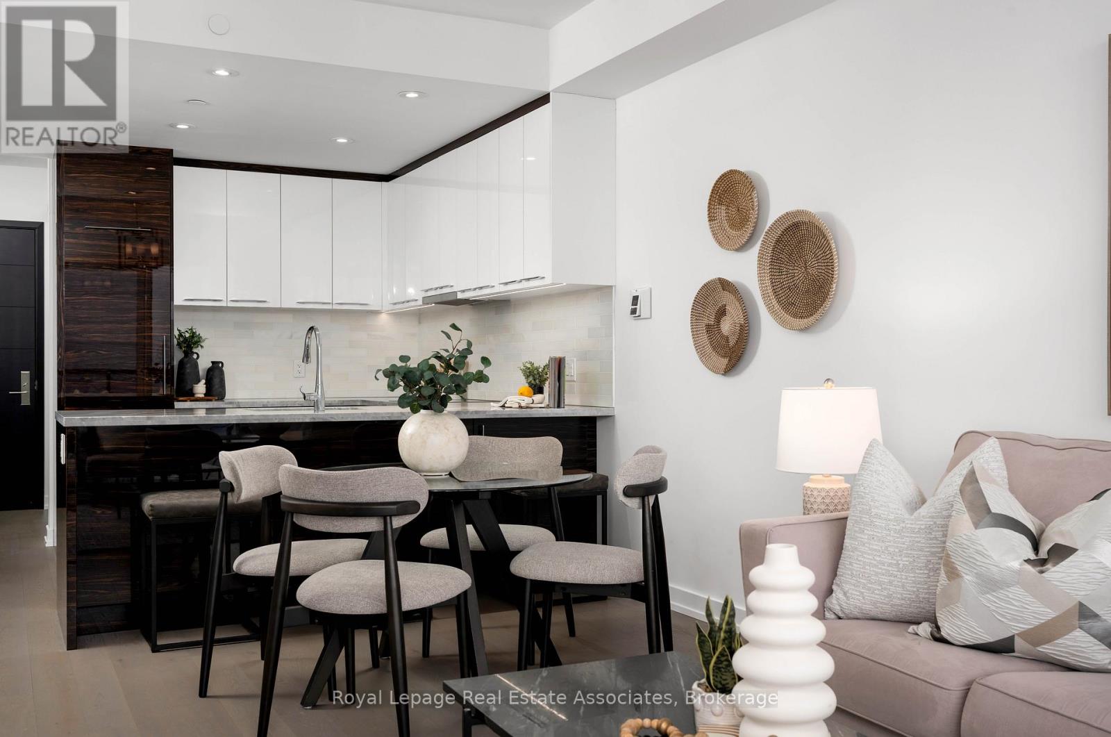 3706 - 488 University Avenue, Toronto, Ontario  L6H 3V8 - Photo 19 - C12762208