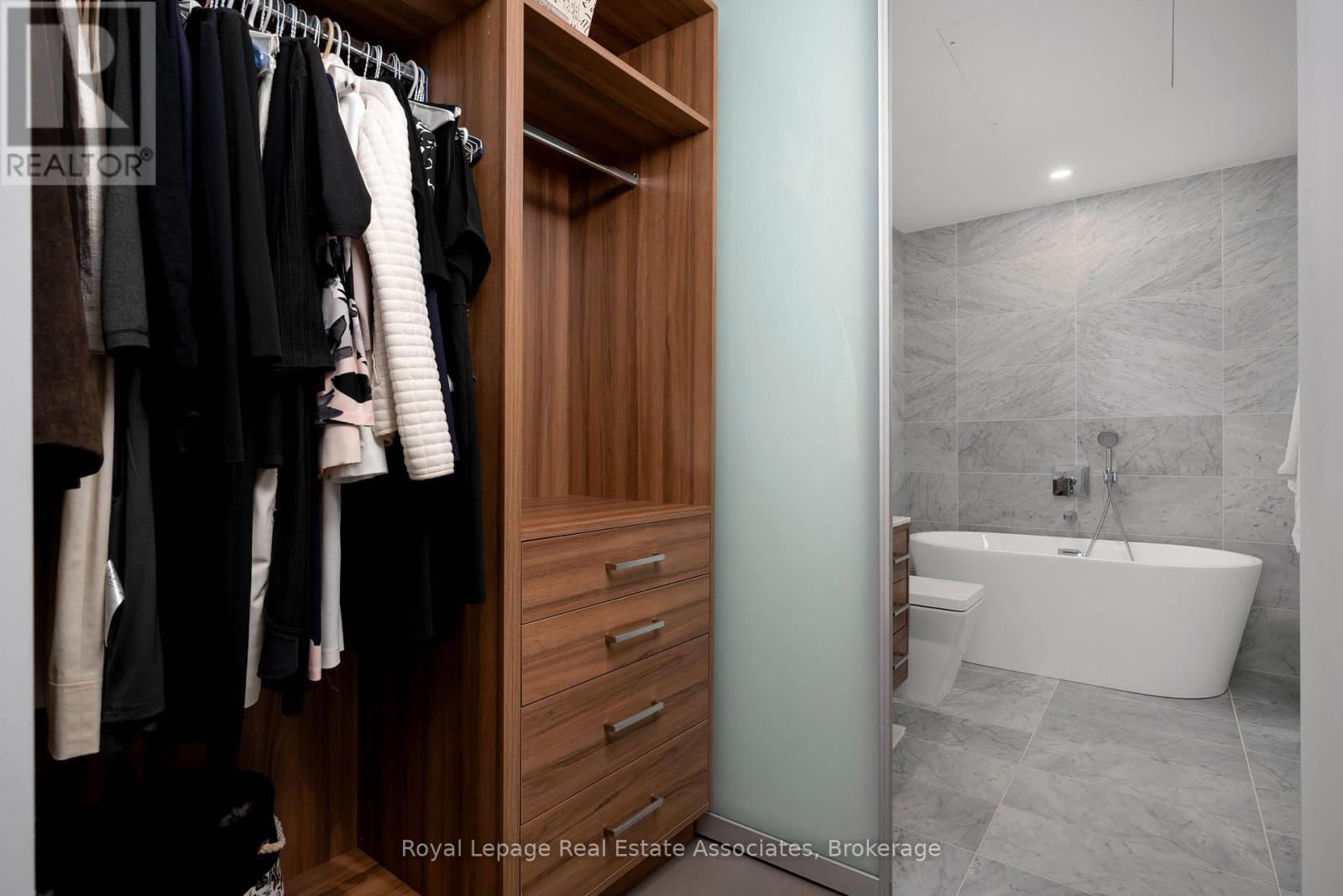 3706 - 488 University Avenue, Toronto, Ontario  L6H 3V8 - Photo 26 - C12762208