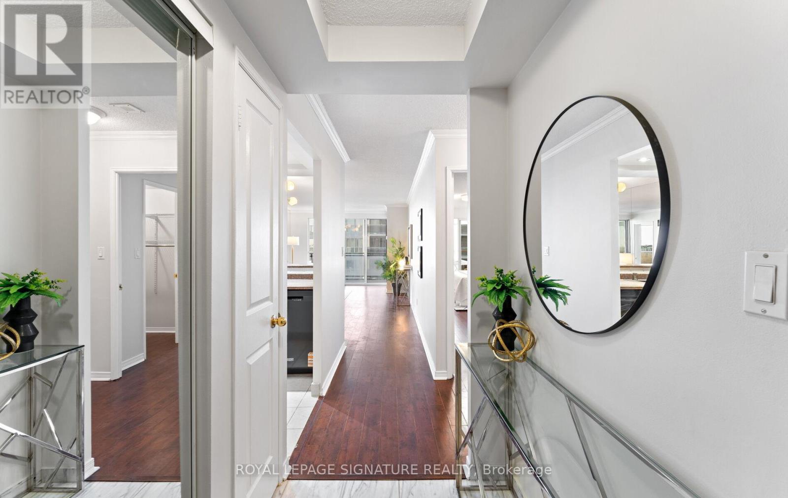 1102 - 18 Hollywood Avenue, Toronto, Ontario  M2M 6P5 - Photo 9 - C12762240