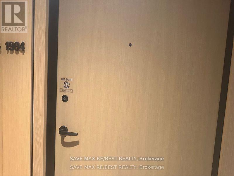 1804 - 89 Church Street W, Toronto, Ontario  M5C 2G3 - Photo 2 - C12762322