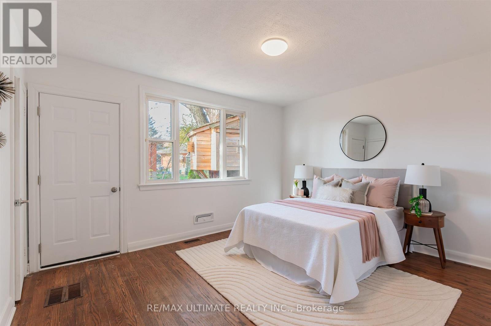 110 De Quincy Boulevard, Toronto, Ontario  M3H 1Y9 - Photo 19 - C12762332