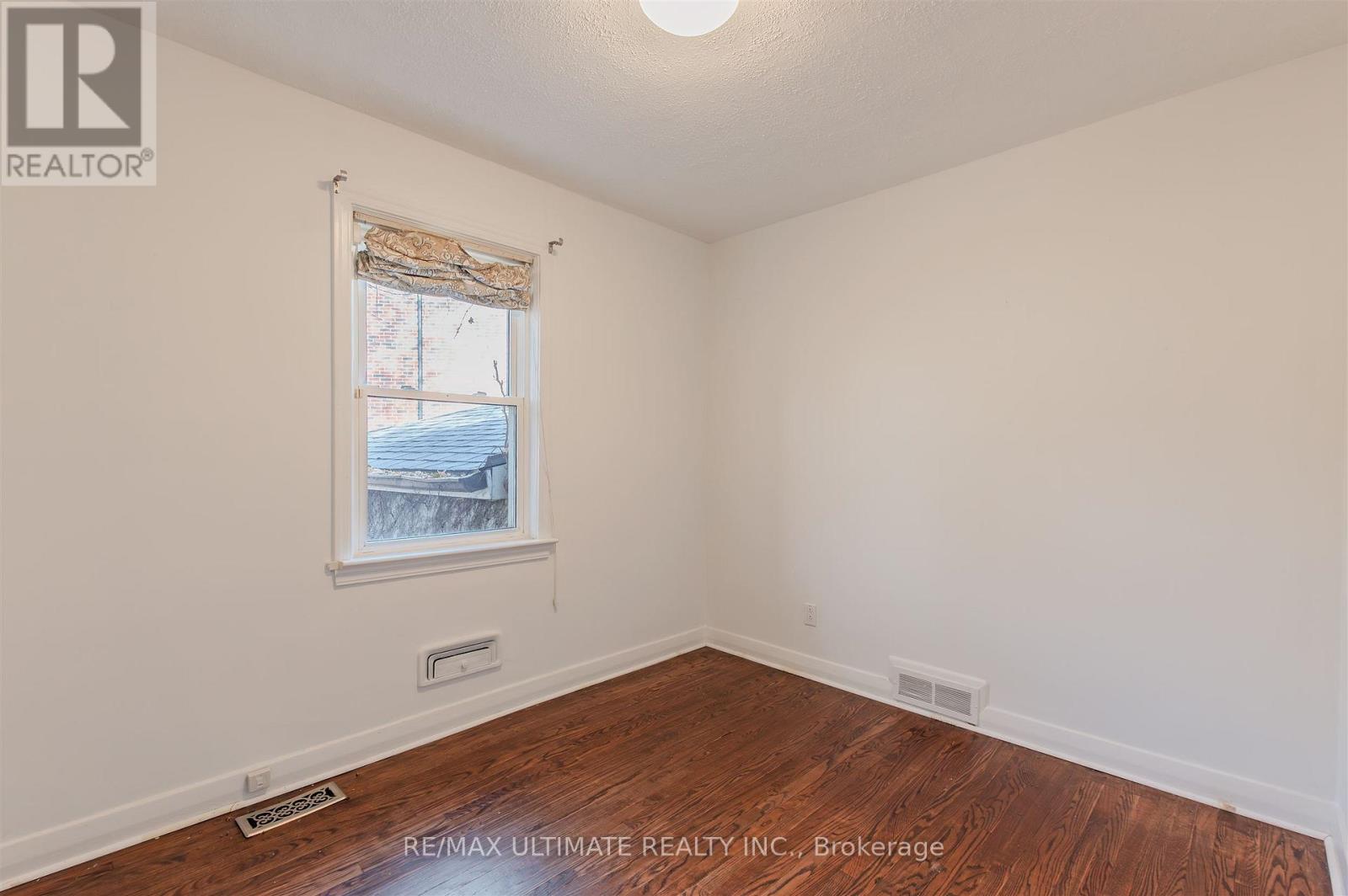 110 De Quincy Boulevard, Toronto, Ontario  M3H 1Y9 - Photo 24 - C12762332