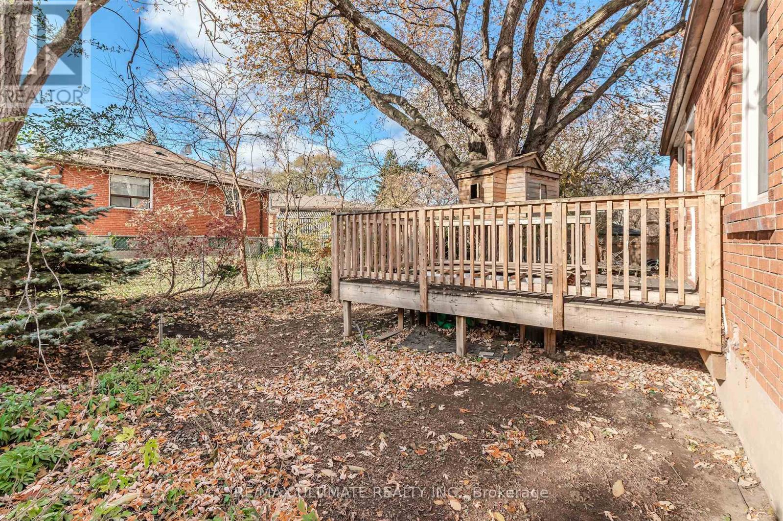 110 De Quincy Boulevard, Toronto, Ontario  M3H 1Y9 - Photo 36 - C12762332