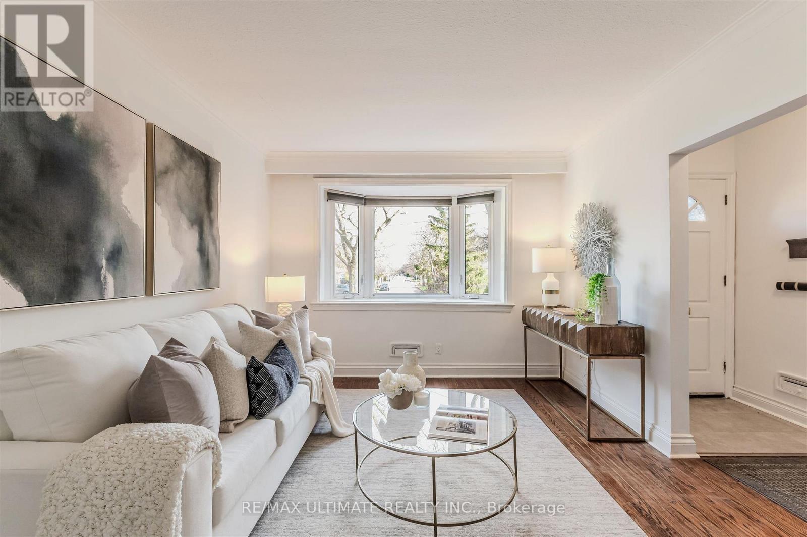 110 De Quincy Boulevard, Toronto, Ontario  M3H 1Y9 - Photo 8 - C12762332