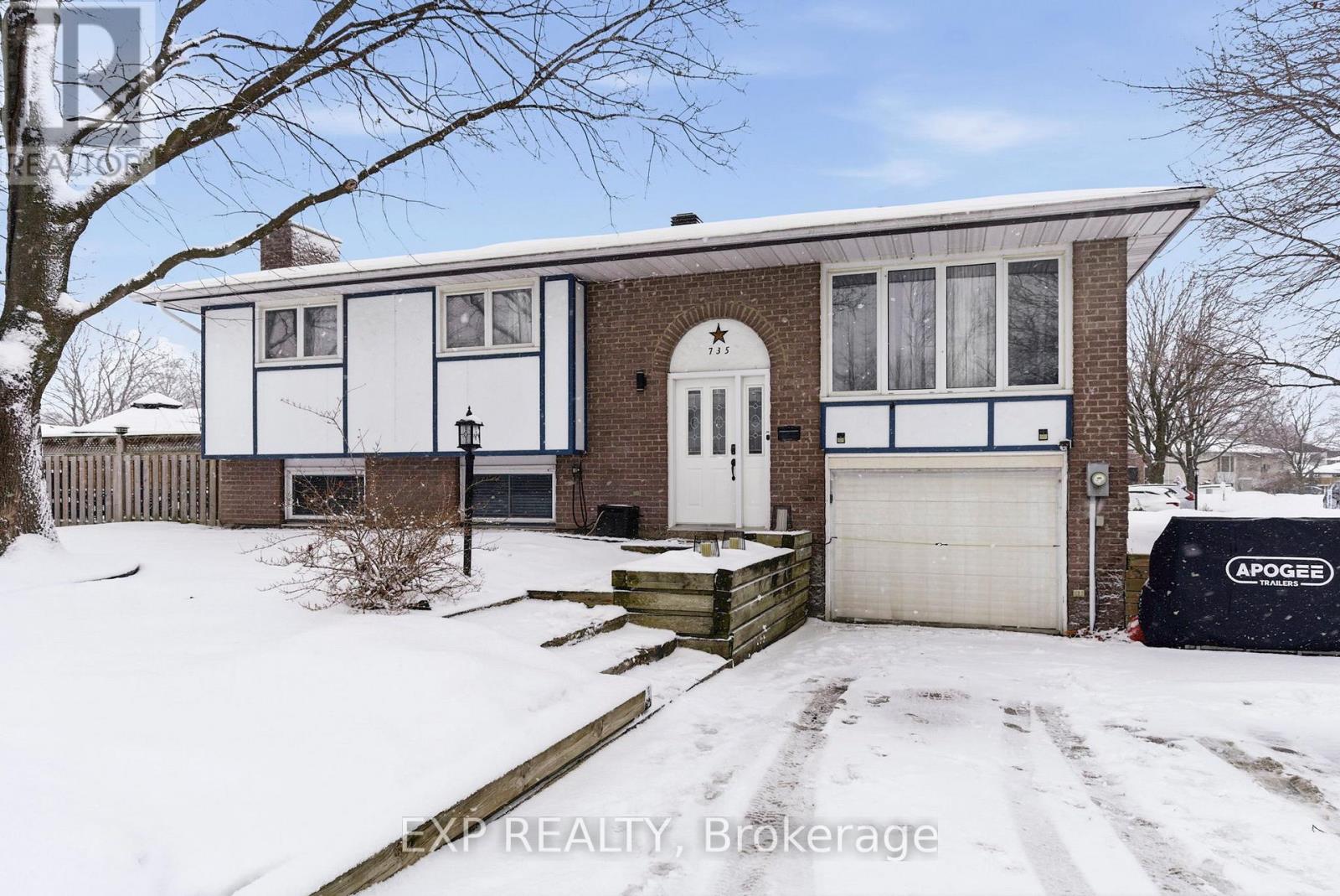735 MONTCALM COURT, cornwall, Ontario