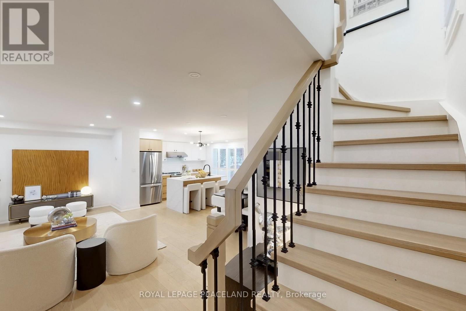 29 Rosita Crescent, Toronto, Ontario  M1L 1X7 - Photo 16 - E12761956