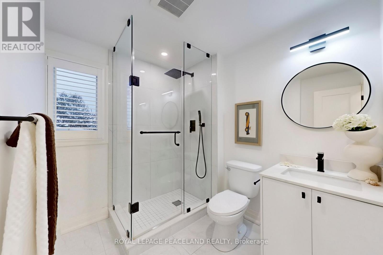 29 Rosita Crescent, Toronto, Ontario  M1L 1X7 - Photo 24 - E12761956