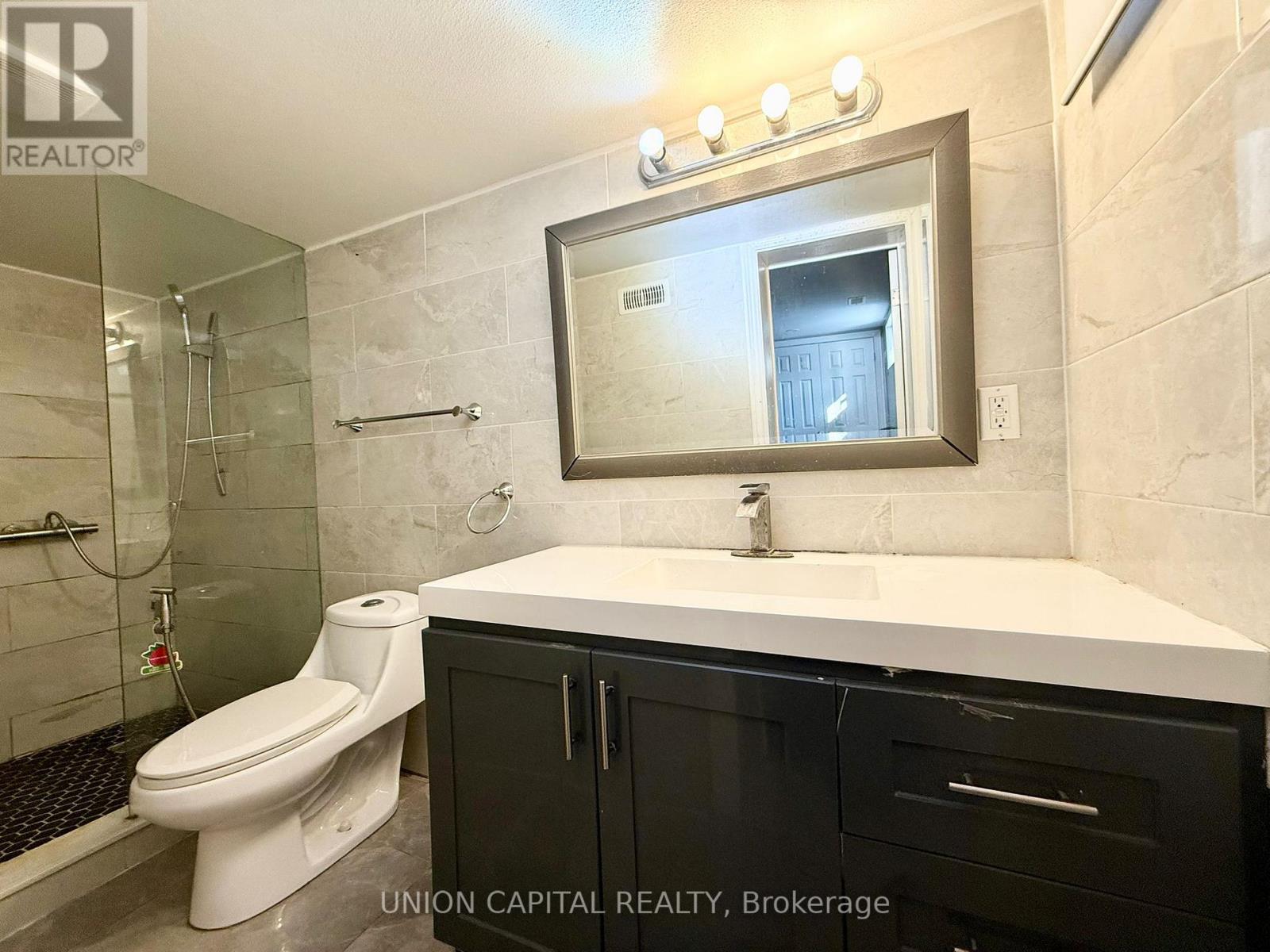 Lower - 19 Baylawn Drive, Toronto, Ontario  M1S 3M1 - Photo 8 - E12761970