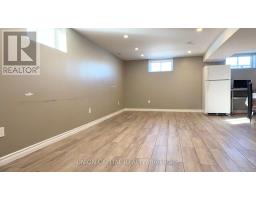 LOWER - 19 BAYLAWN DRIVE, Toronto, Ontario