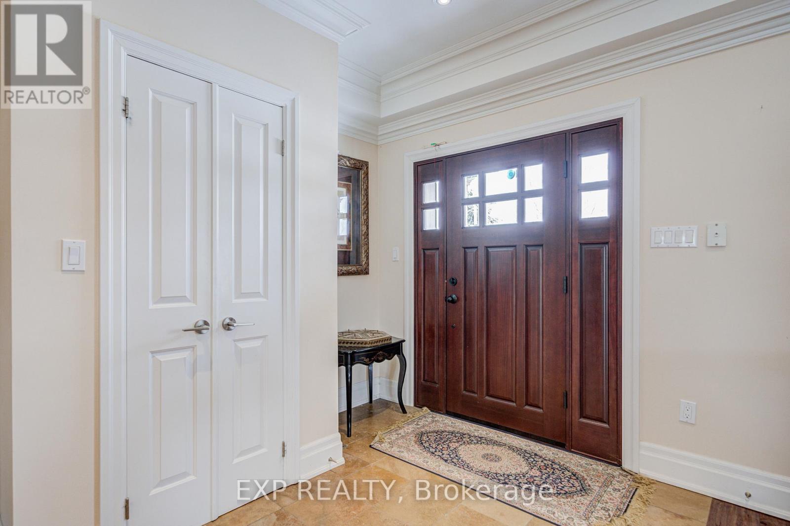 11 Bellvare Crescent, Toronto, Ontario  M1R 2M8 - Photo 3 - E12762010