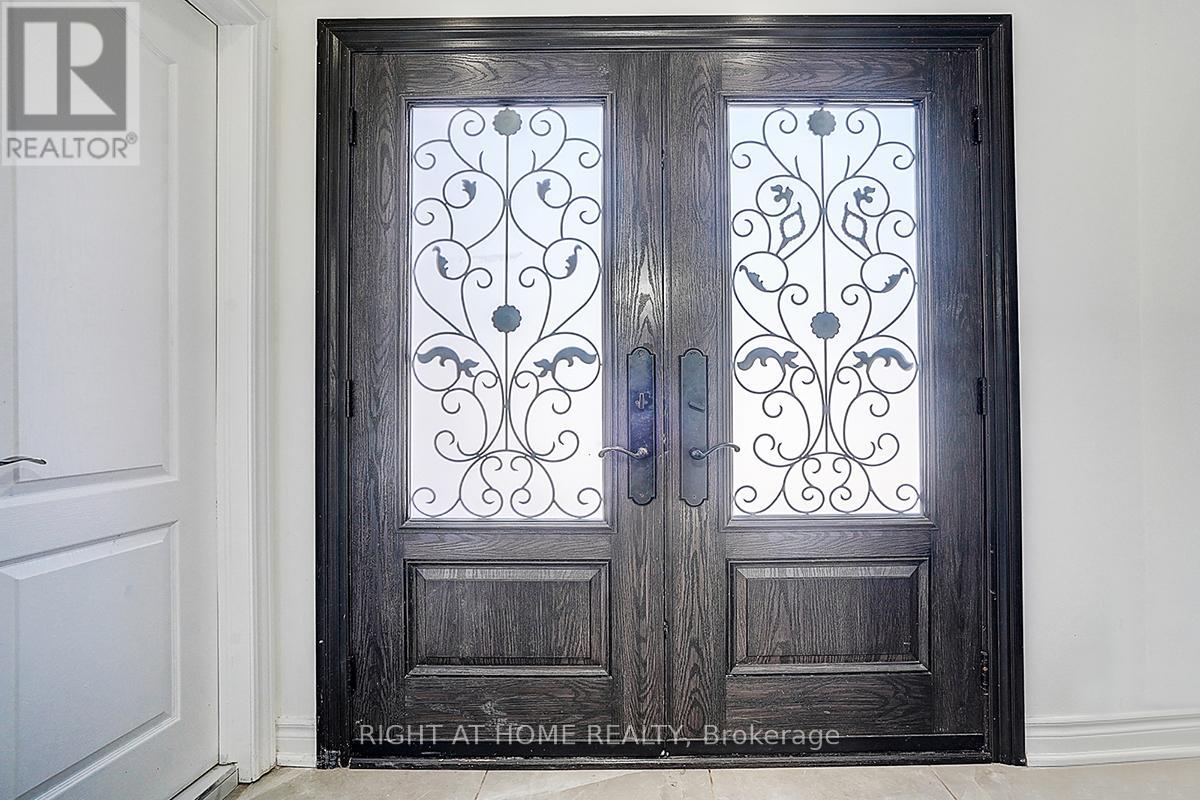 36 Miles Drive, Ajax, Ontario  L1Z 1C6 - Photo 2 - E12762090