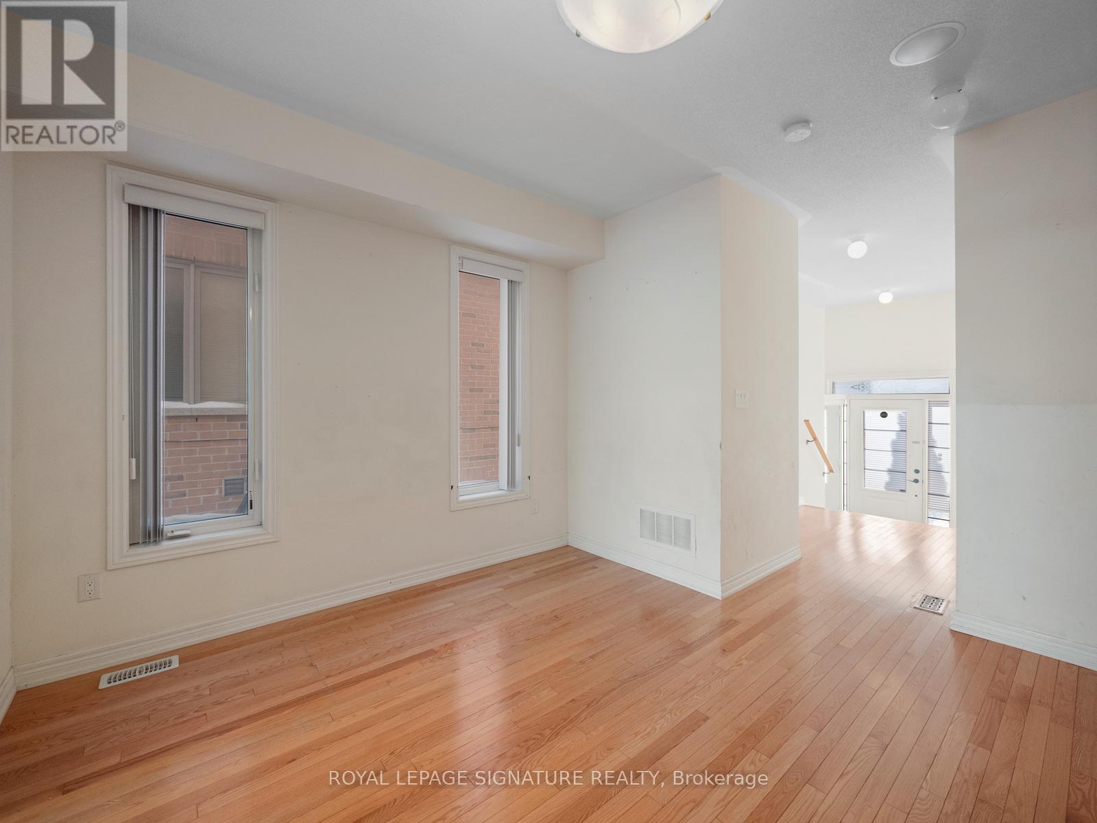 13 Lily Cup Avenue, Toronto, Ontario  M1L 0H4 - Photo 4 - E12762132