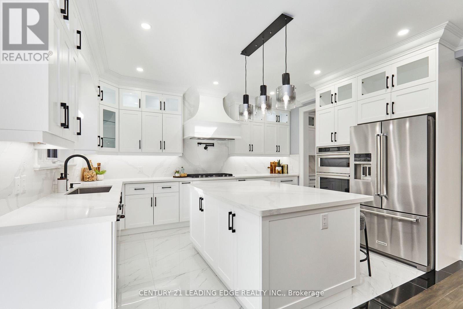 24 Larwood Boulevard, Toronto, Ontario  M1M 2M5 - Photo 15 - E12762142