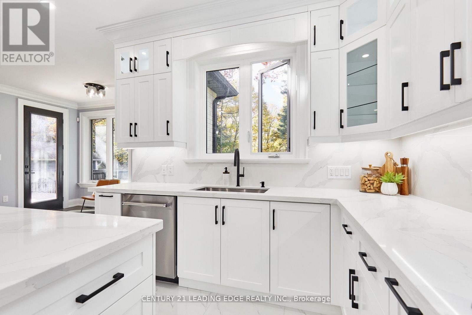 24 Larwood Boulevard, Toronto, Ontario  M1M 2M5 - Photo 23 - E12762142