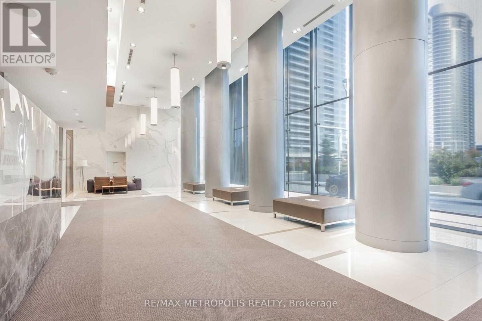 1521 - 275 Village Green Square, Toronto, Ontario  M1S 0L8 - Photo 4 - E12762212