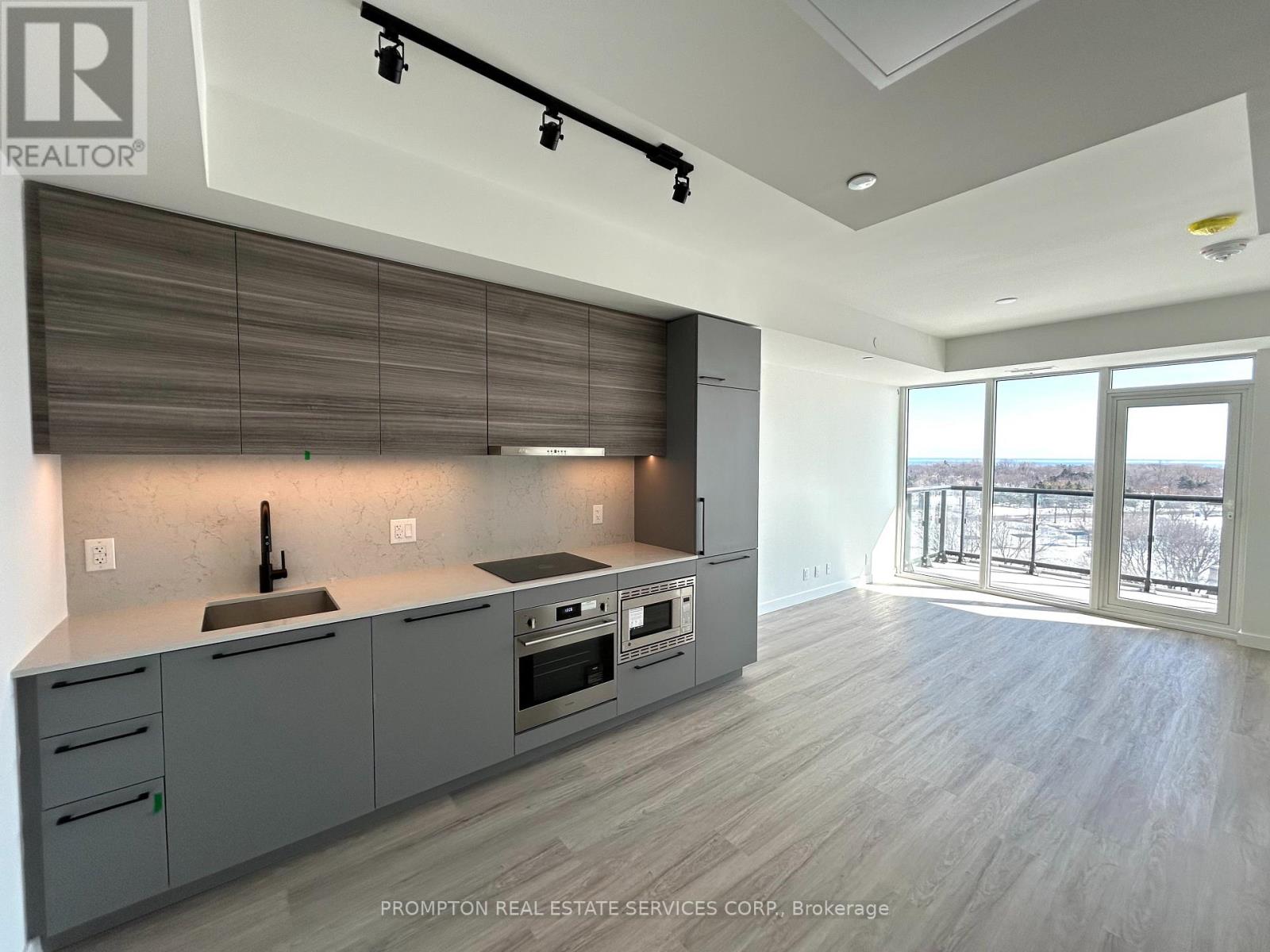 908 - 1050 Eastern Avenue, Toronto, Ontario  M4L 0B7 - Photo 3 - E12762278