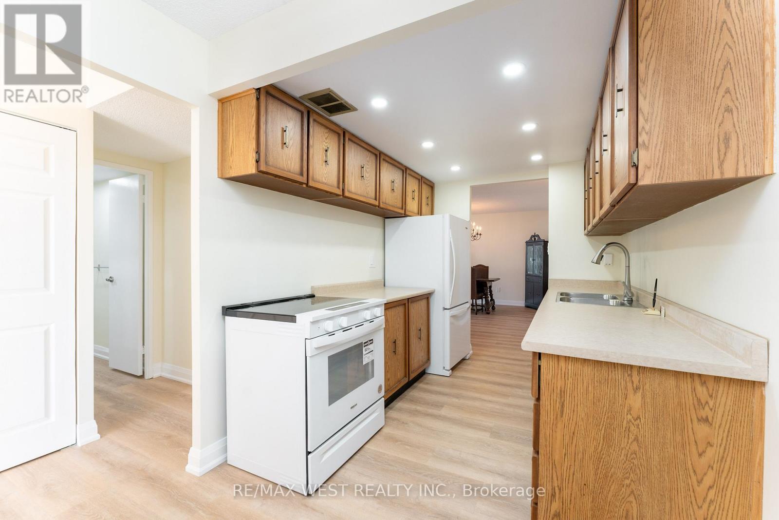 2307 - 3151 Bridletowne Circle, Toronto, Ontario  M1W 2T1 - Photo 17 - E12762304