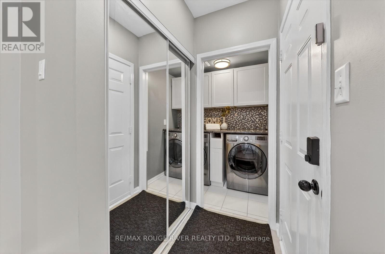 89 Kirkland Place, Whitby, Ontario  L1P 1X1 - Photo 13 - E12762320