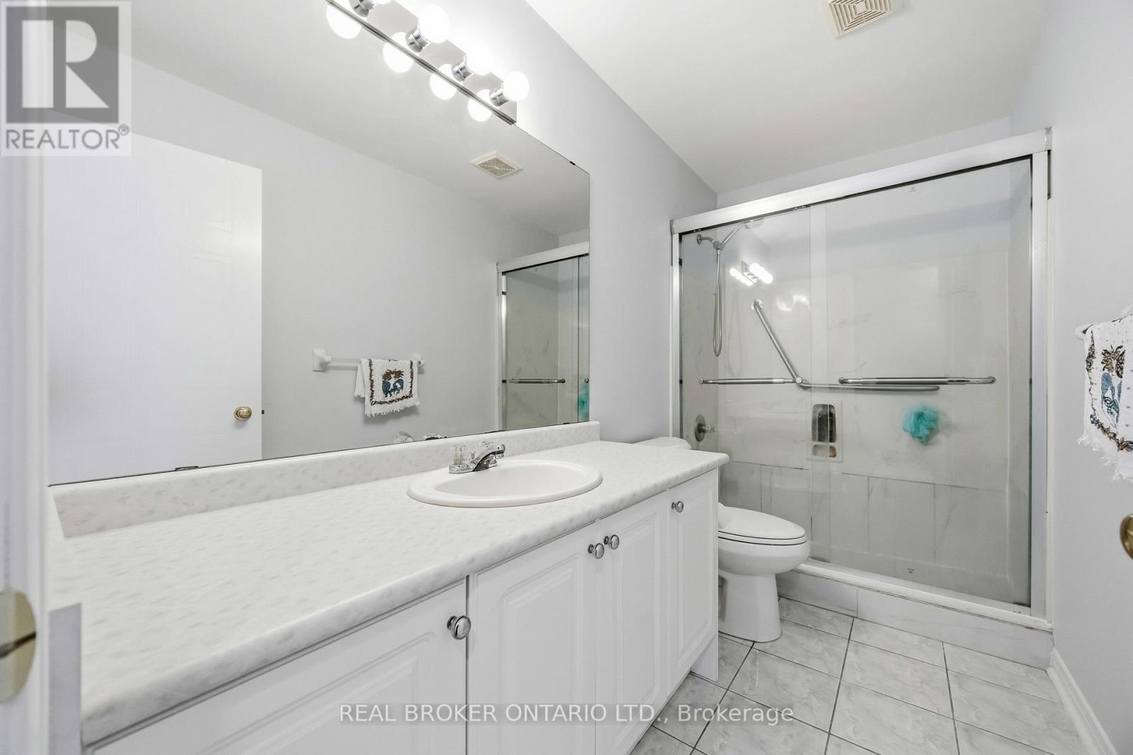 8 Medley Crescent, Markham, Ontario  L3S 4M8 - Photo 38 - N12762040