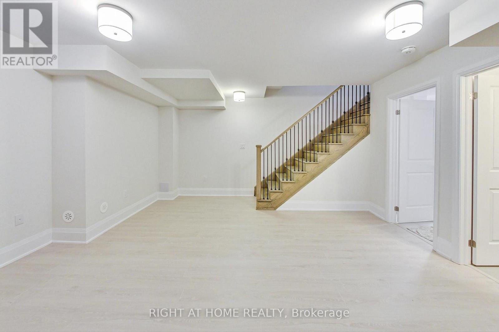 Th7 - 390 Highway 7 E, Richmond Hill, Ontario  L4B 0G5 - Photo 36 - N12762044