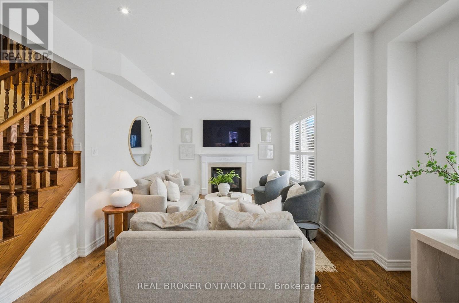 75 Pondmede Crescent, Whitchurch-Stouffville, Ontario  L4A 0E3 - Photo 11 - N12762066