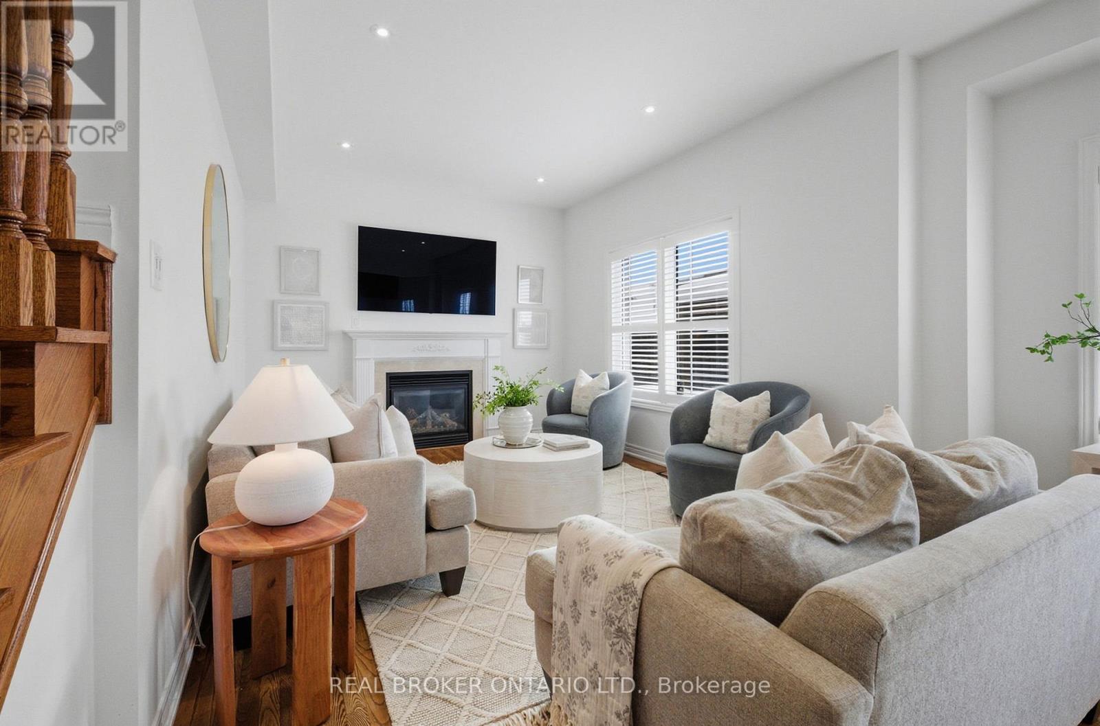 75 Pondmede Crescent, Whitchurch-Stouffville, Ontario  L4A 0E3 - Photo 12 - N12762066