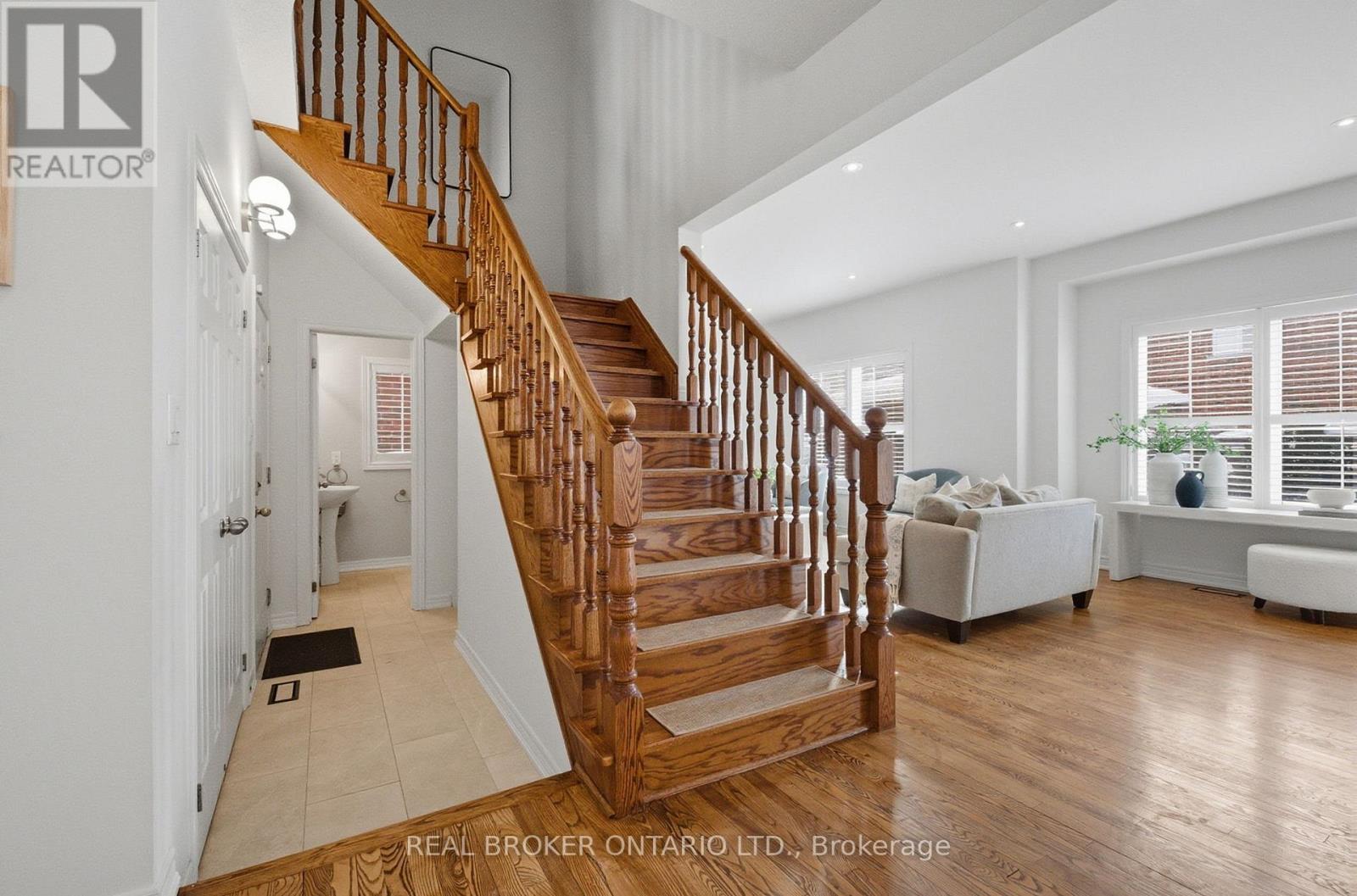 75 Pondmede Crescent, Whitchurch-Stouffville, Ontario  L4A 0E3 - Photo 14 - N12762066