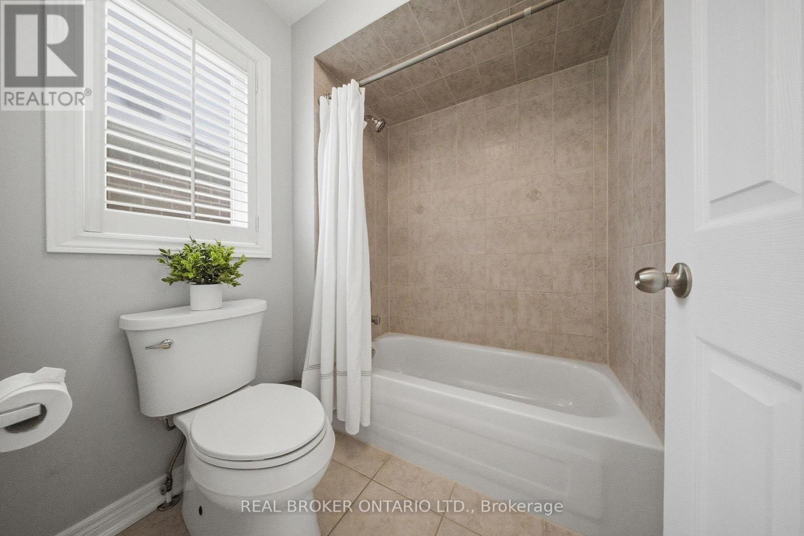 75 Pondmede Crescent, Whitchurch-Stouffville, Ontario  L4A 0E3 - Photo 28 - N12762066