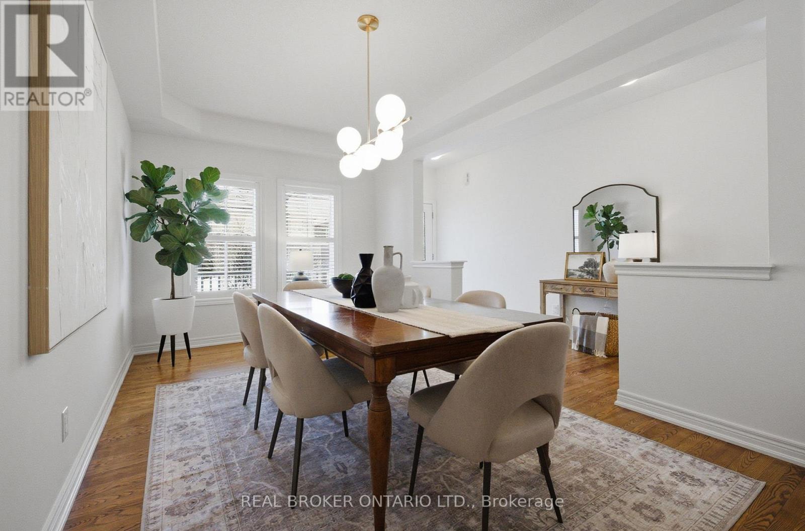 75 Pondmede Crescent, Whitchurch-Stouffville, Ontario  L4A 0E3 - Photo 4 - N12762066