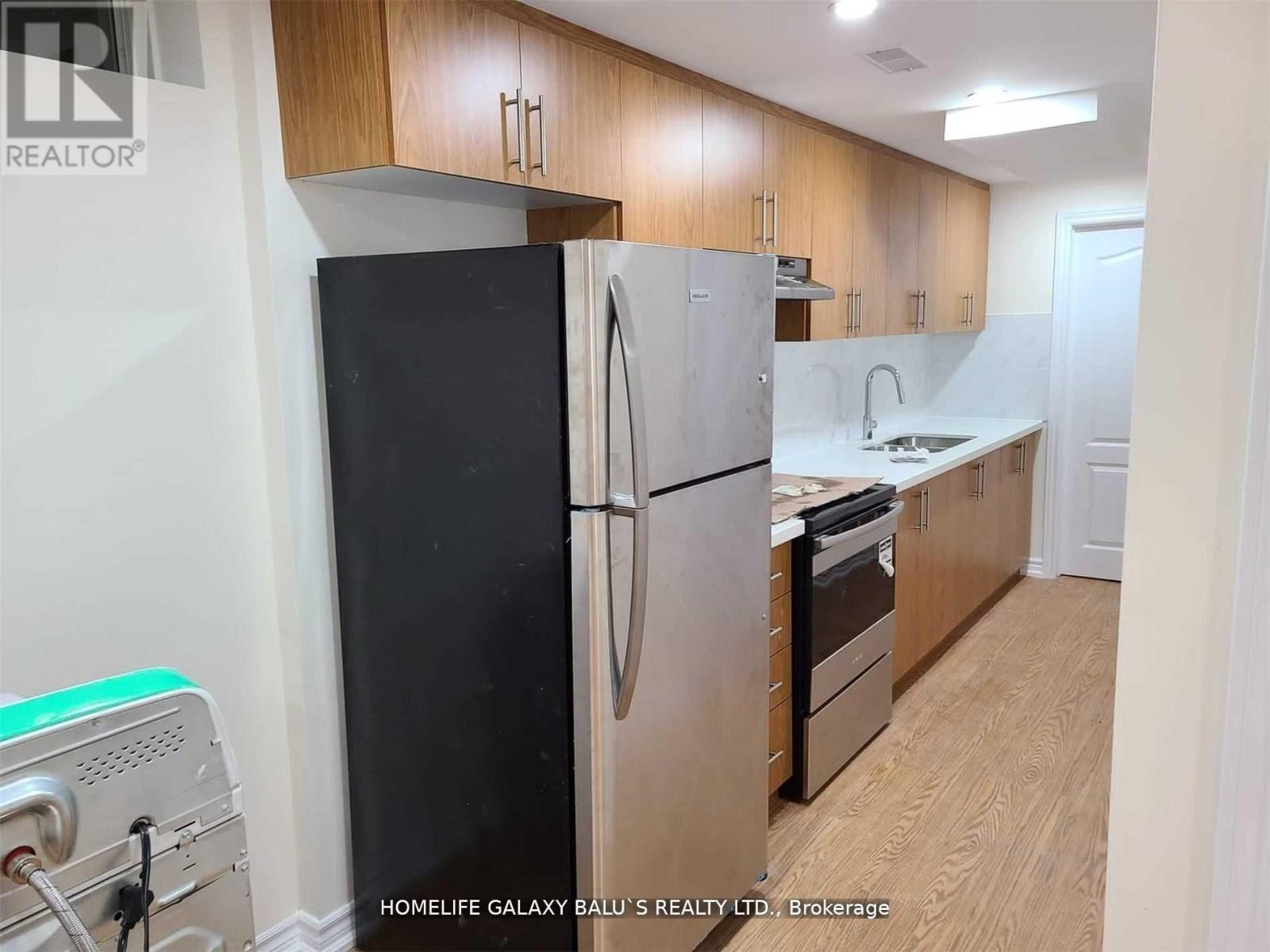 (Basement) - 4 Malborough Road, Markham, Ontario  L6B 0E9 - Photo 3 - N12762120