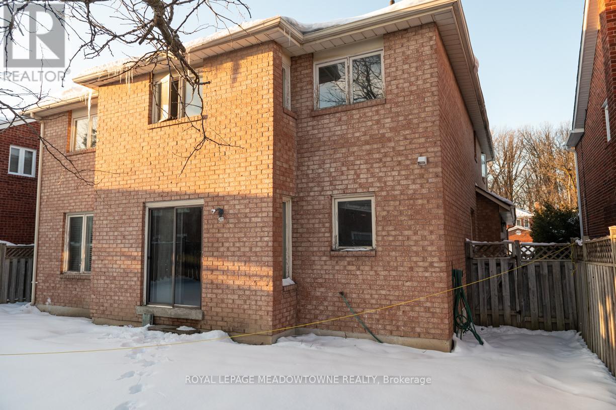 9 Hanna Avenue, Richmond Hill, Ontario  L4B 1Y6 - Photo 32 - N12762230