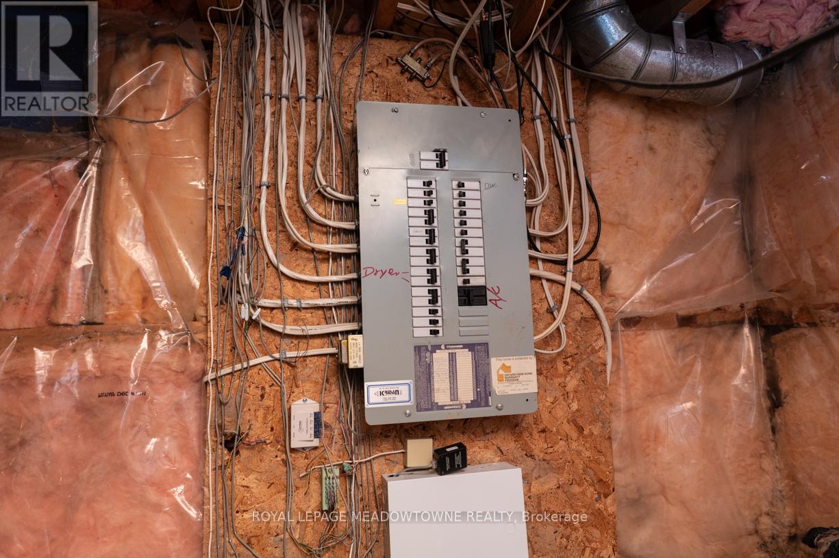 9 Hanna Avenue, Richmond Hill, Ontario  L4B 1Y6 - Photo 34 - N12762230