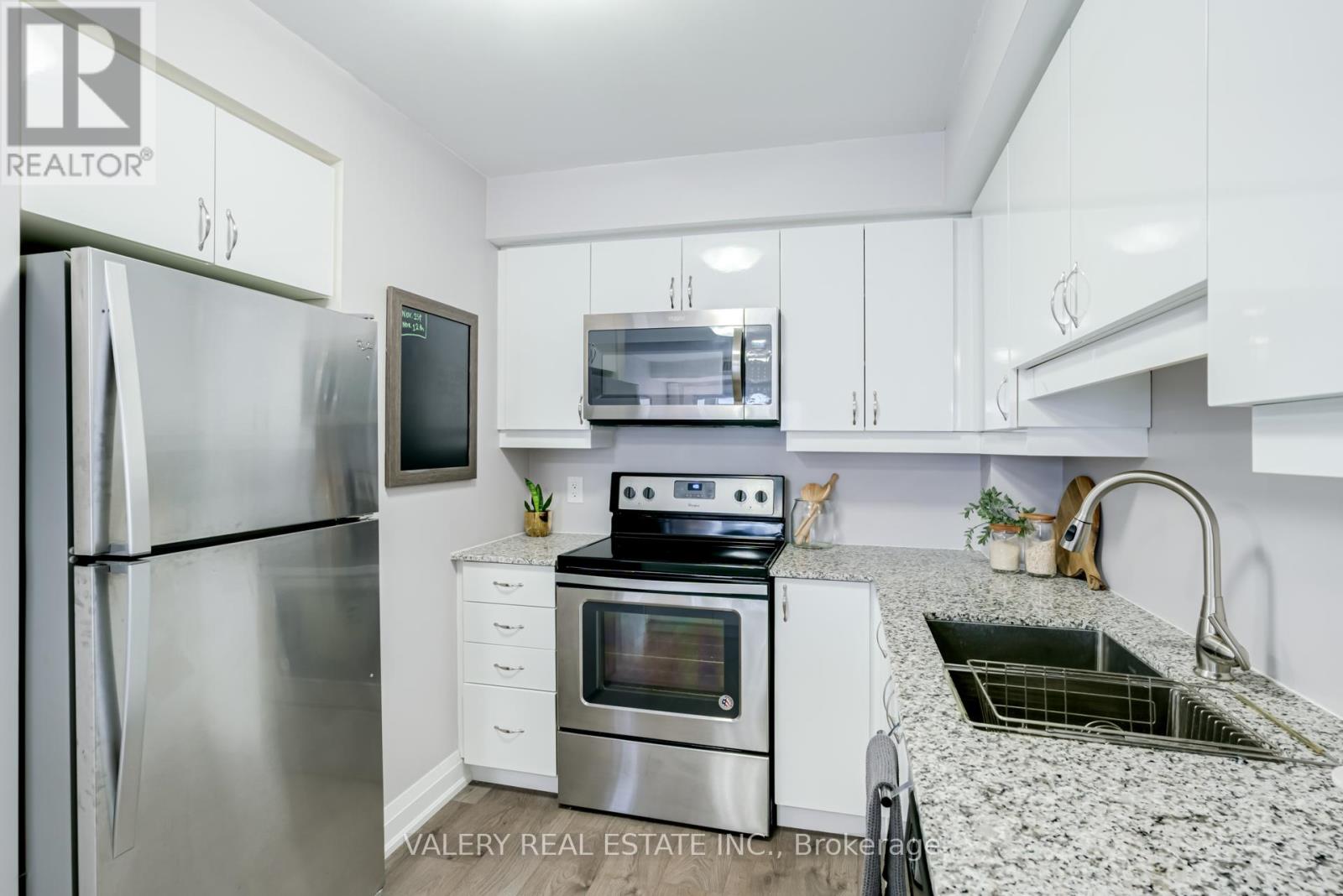 226 - 481 Rupert Avenue, Whitchurch-Stouffville, Ontario  L4A 1Y7 - Photo 10 - N12762258