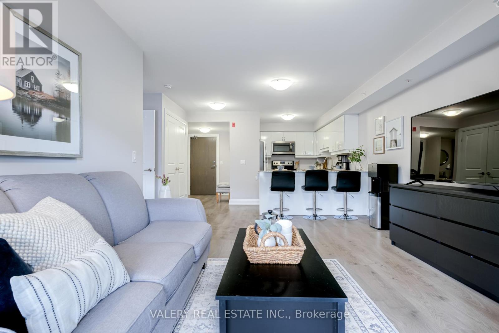 226 - 481 Rupert Avenue, Whitchurch-Stouffville, Ontario  L4A 1Y7 - Photo 6 - N12762258