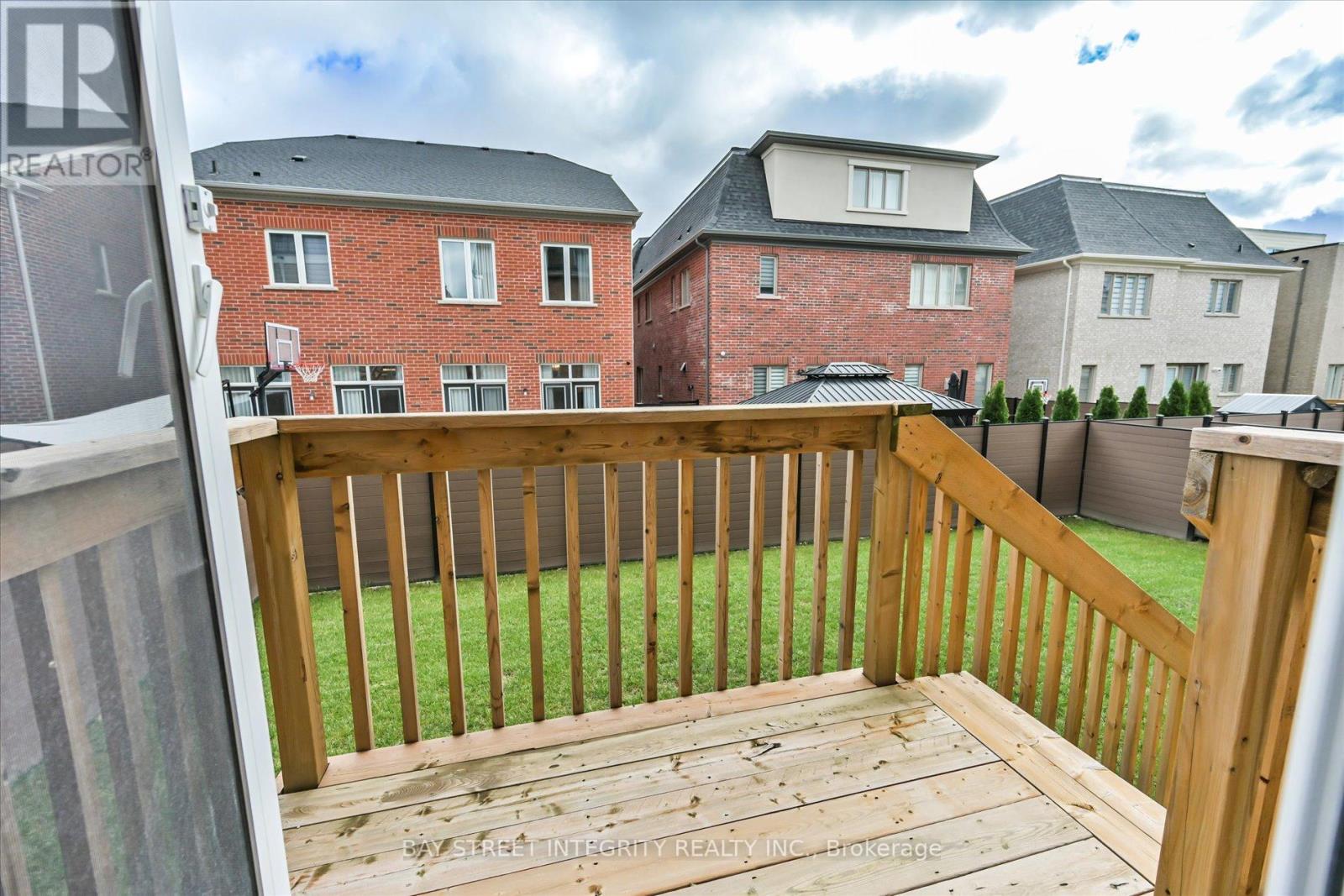 17 Red Giant Street, Richmond Hill, Ontario  L4C 4Z1 - Photo 48 - N12762290