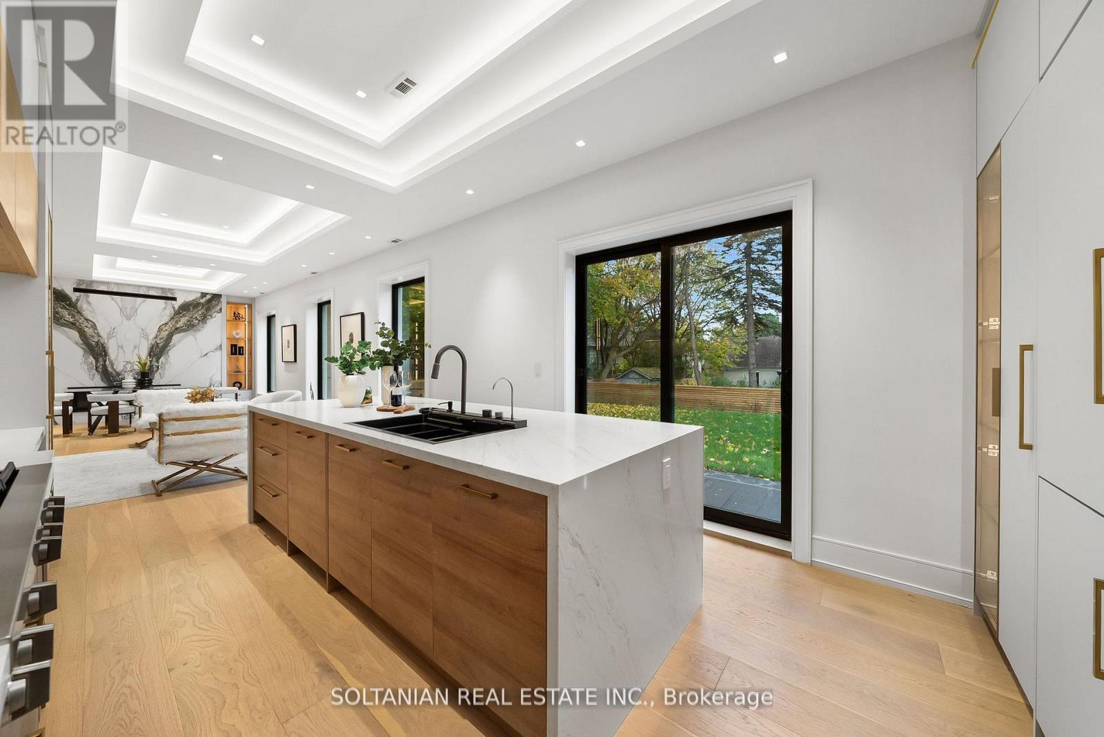 98 Babcombe Drive, Markham, Ontario  L3T 1N1 - Photo 13 - N12762298