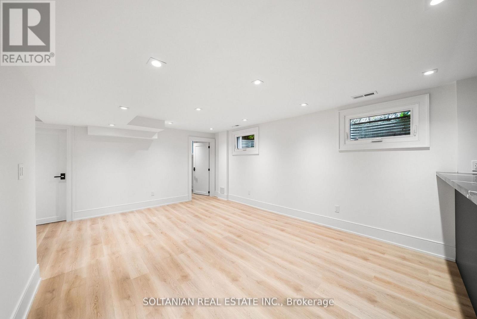 98 Babcombe Drive, Markham, Ontario  L3T 1N1 - Photo 43 - N12762298