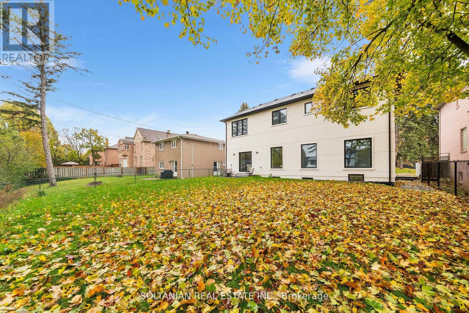 98 Babcombe Drive, Markham, Ontario  L3T 1N1 - Photo 45 - N12762298