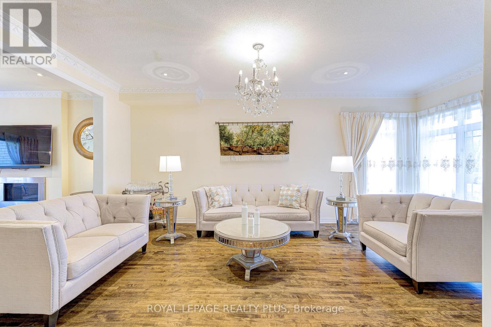 104 Melbourne Drive, Richmond Hill, Ontario  L4S 2G7 - Photo 11 - N12762306