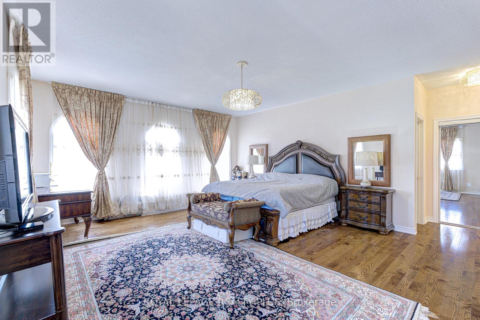 104 Melbourne Drive, Richmond Hill, Ontario  L4S 2G7 - Photo 27 - N12762306