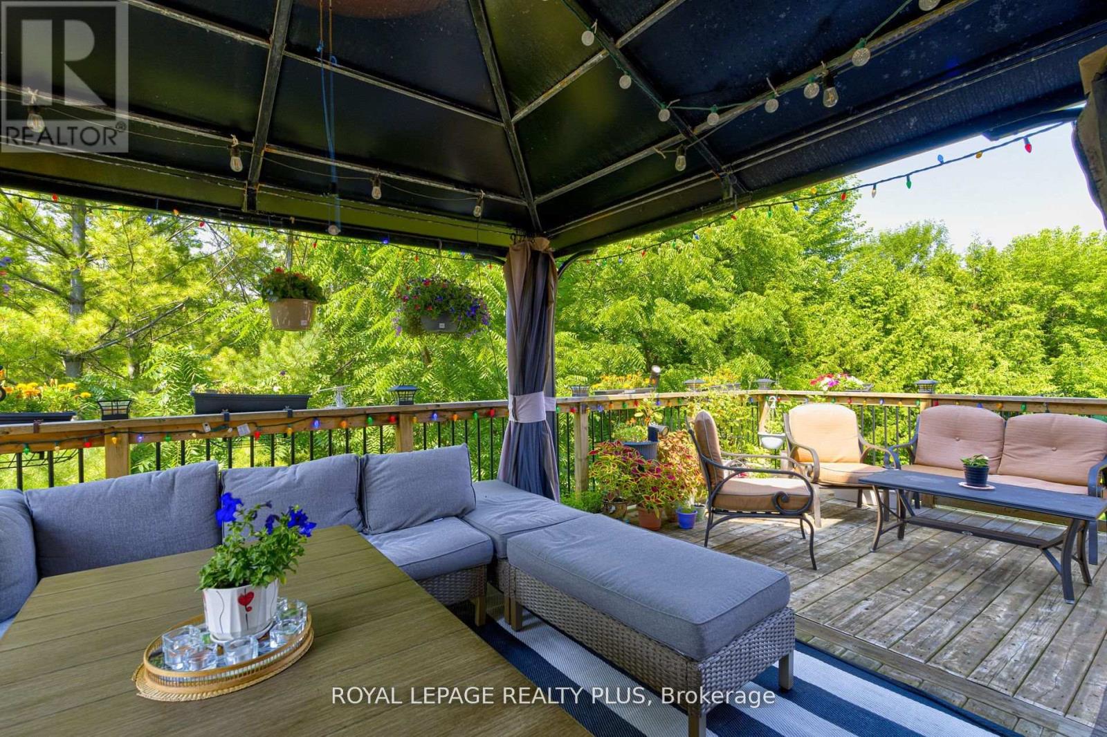 104 Melbourne Drive, Richmond Hill, Ontario  L4S 2G7 - Photo 42 - N12762306