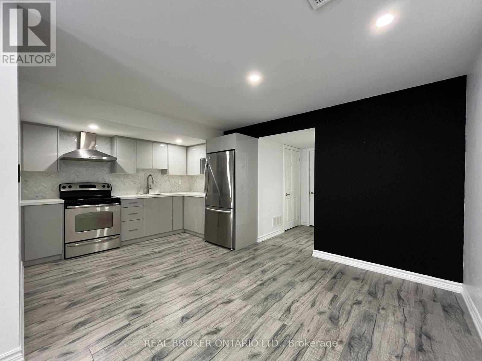 BSMT - 7 ROBERT GREEN CRESCENT, Vaughan, Ontario