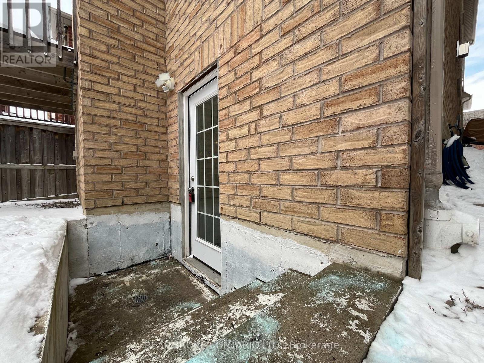 Bsmt - 7 Robert Green Crescent, Vaughan, Ontario  L6A 0V6 - Photo 9 - N12762308