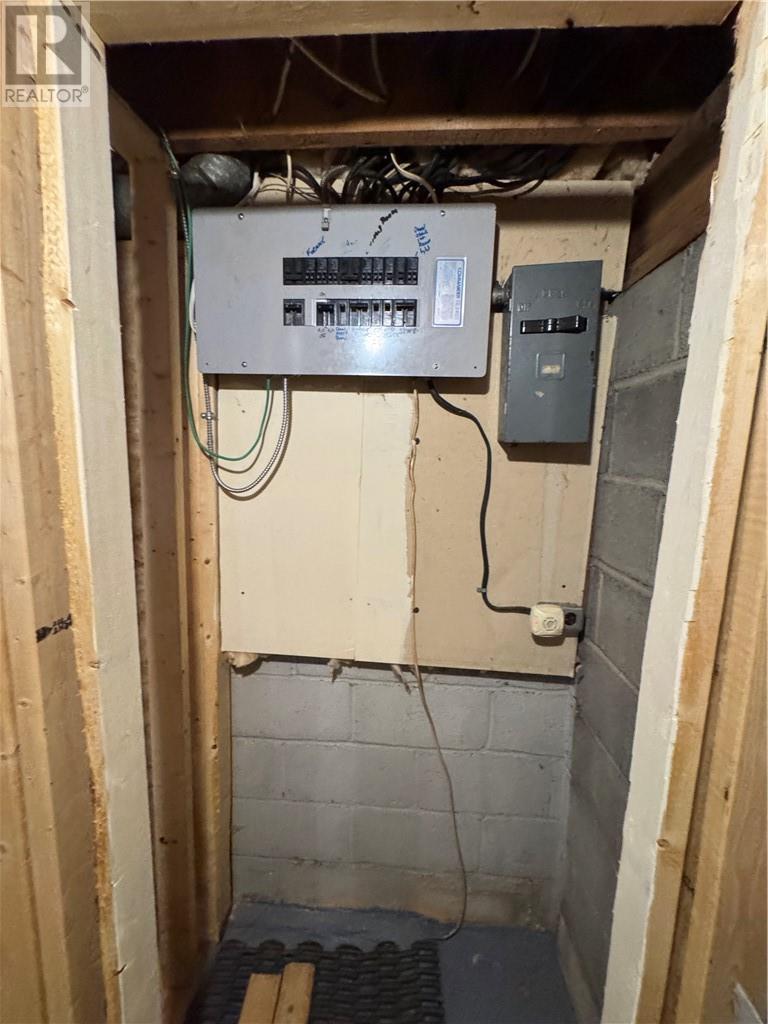 1040 Nipissing Road, Warren, Ontario  P0H 2N0 - Photo 21 - 2126324