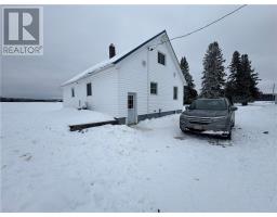 1040 Nipissing Road, Warren, Ontario