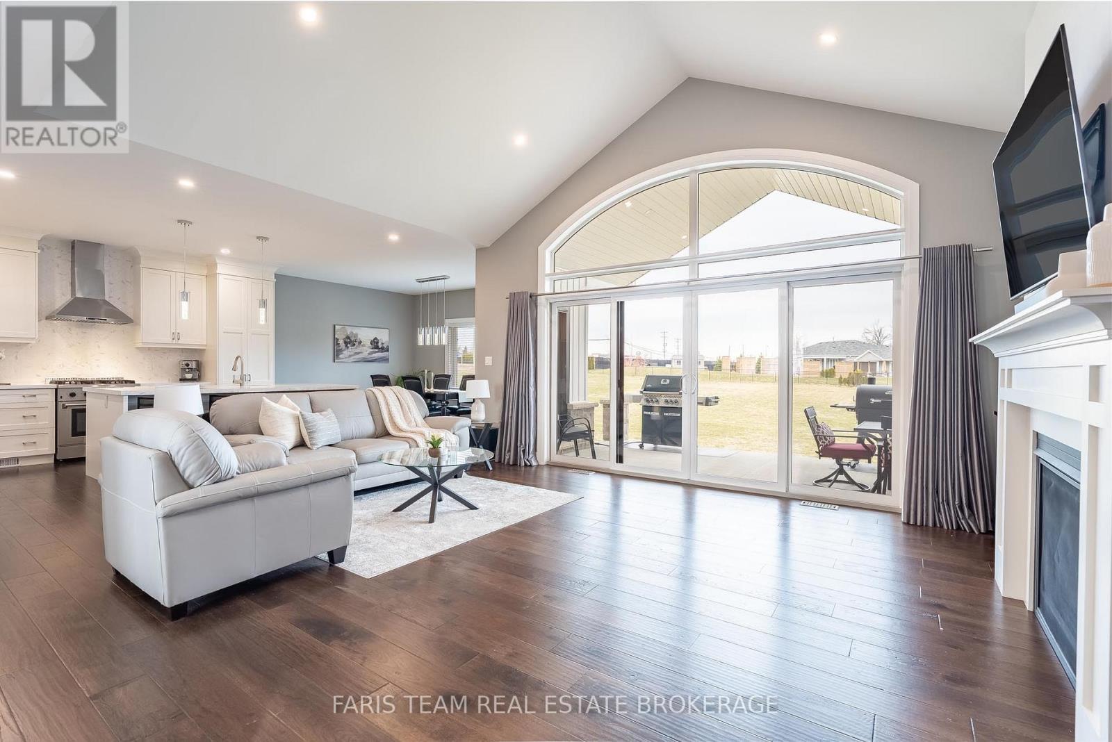 5 Breanna Boulevard, Oro-Medonte (Prices Corners), Ontario  L3V 6H2 - Photo 18 - S12762026