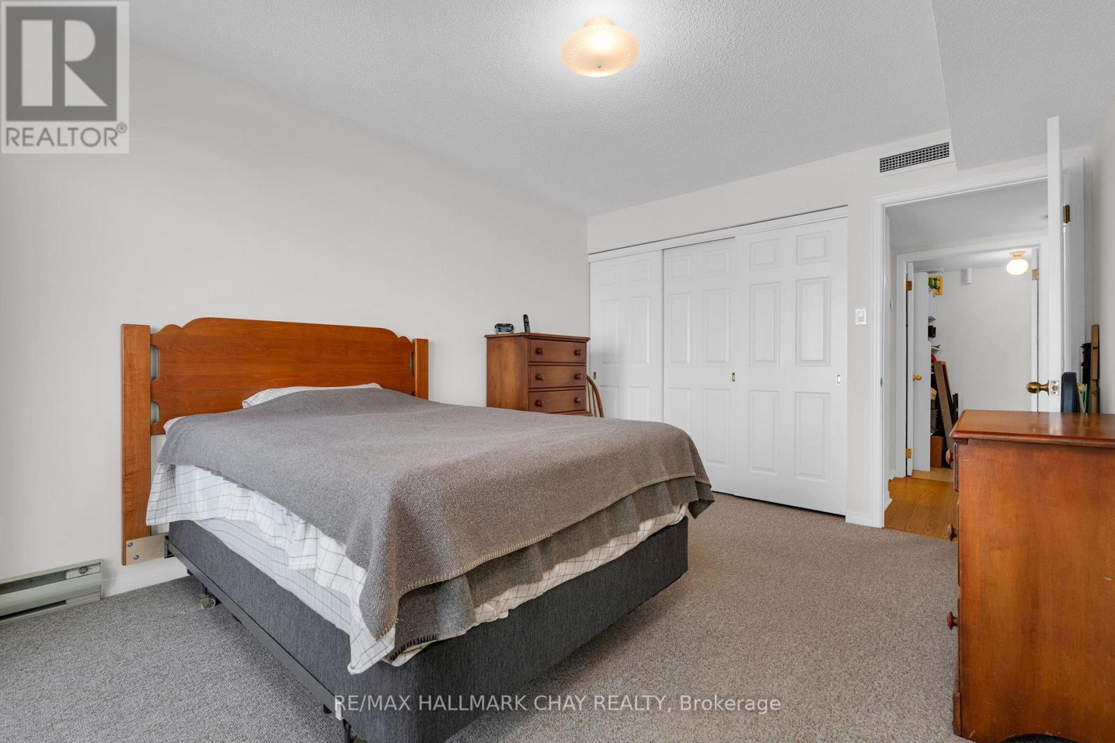 103 - 21 Kempenfelt Drive, Barrie (North Shore), Ontario  L4M 1B8 - Photo 13 - S12762166