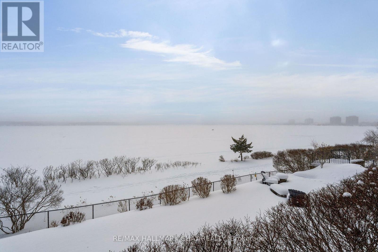 103 - 21 Kempenfelt Drive, Barrie (North Shore), Ontario  L4M 1B8 - Photo 19 - S12762166