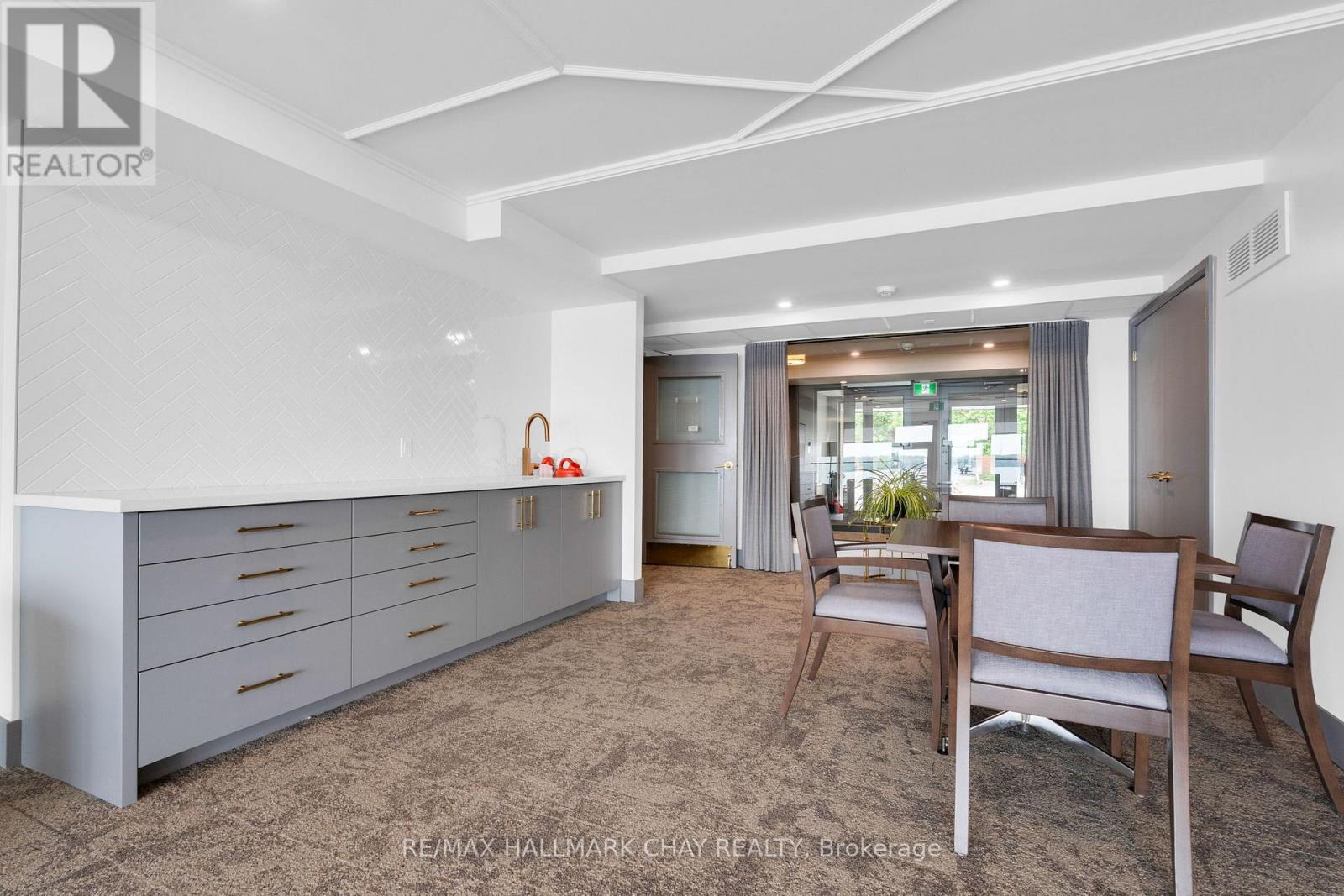 103 - 21 Kempenfelt Drive, Barrie (North Shore), Ontario  L4M 1B8 - Photo 23 - S12762166